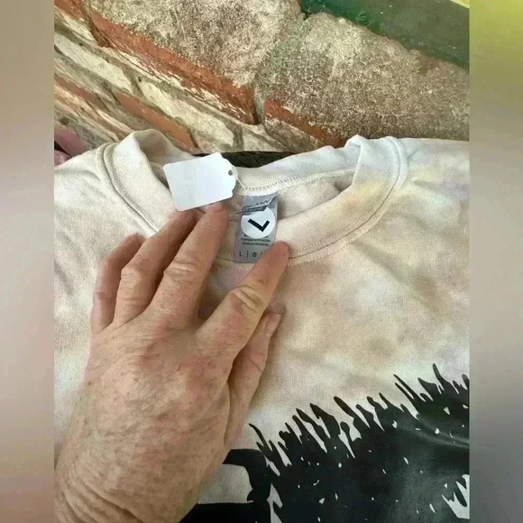 Gildan Large 2 sided funny Christmas crewneck‎ sweatshirt. Hand tye dyed. NWT - Picture 3 of 4